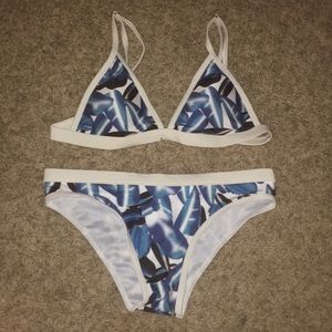 Tropical print bikini set